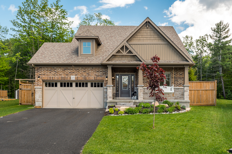 Listings Kayley Spalding Huntsville, Muskoka Luxury Real Estate Representative